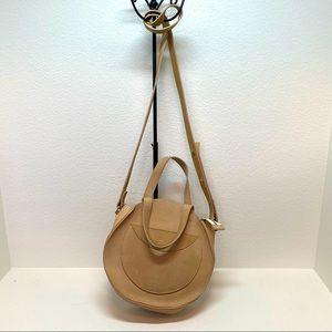 MARLOE FULL TAN LEATHER ROUND BUCKET CROSSBODY BAG